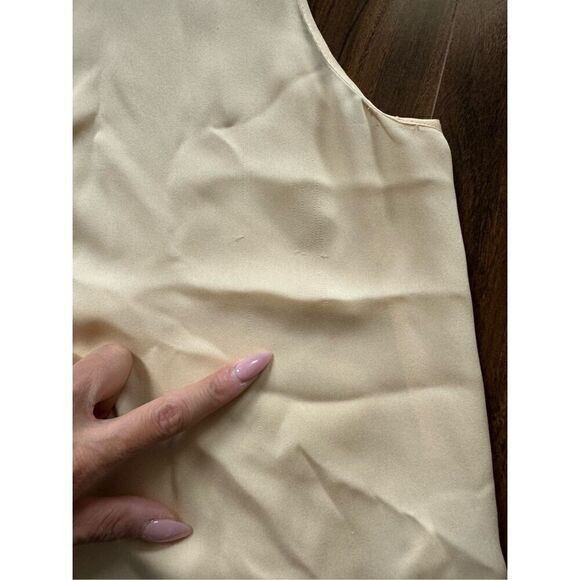 Vince XS cream tank top blouse - Picture 2 of 4